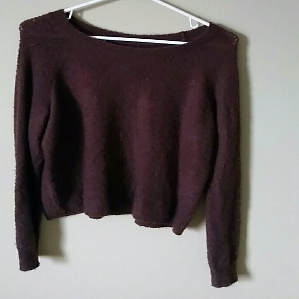 Maroon cropped sweater